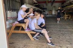 CE6BD8B2-42D3-4408-BD17-569D9E223401